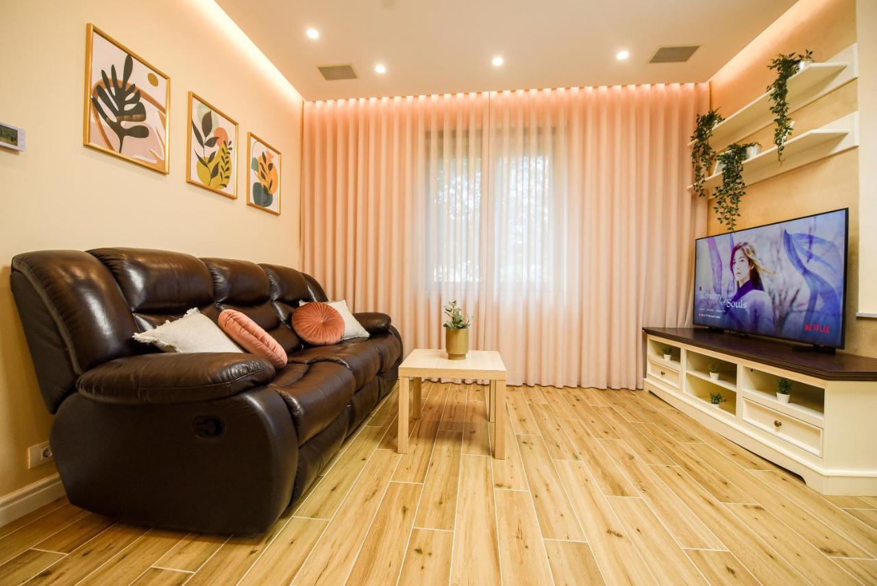 Green Leafy Brasov - Ideal 2 Bedroom Apartment Экстерьер фото