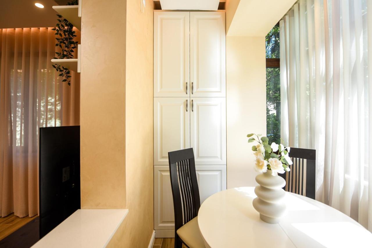 Green Leafy Brasov - Ideal 2 Bedroom Apartment Экстерьер фото